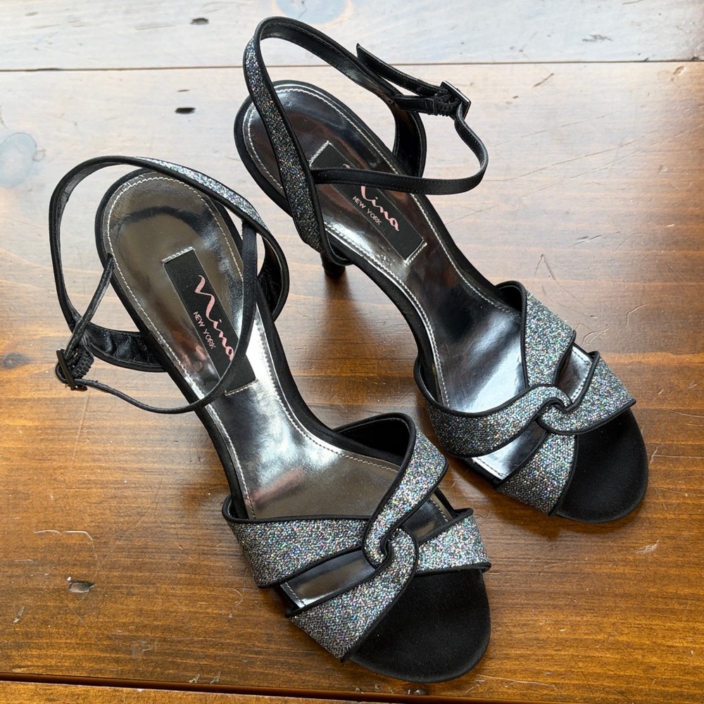 Nina Black Glitter Pumps Sz 8